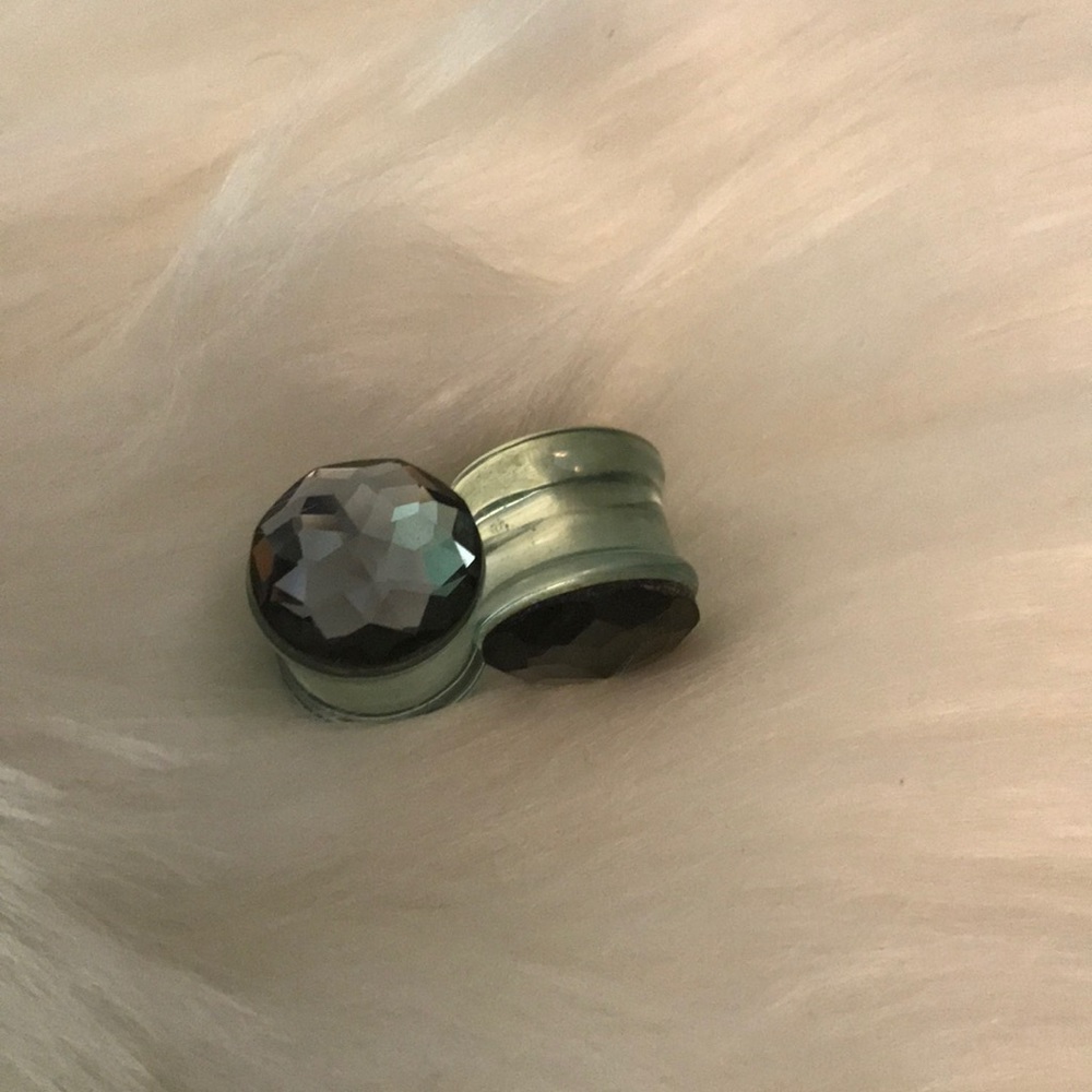 Size 5/8 gem Plugs